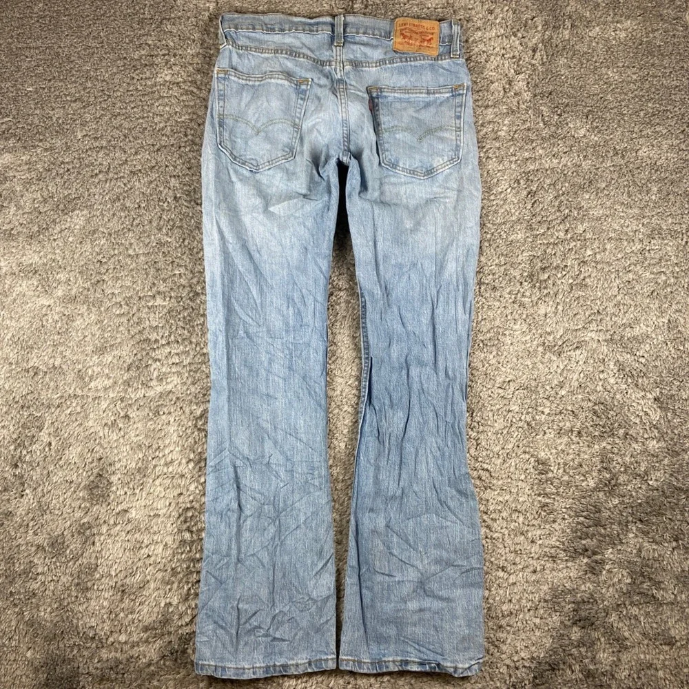 Levis measurements waist